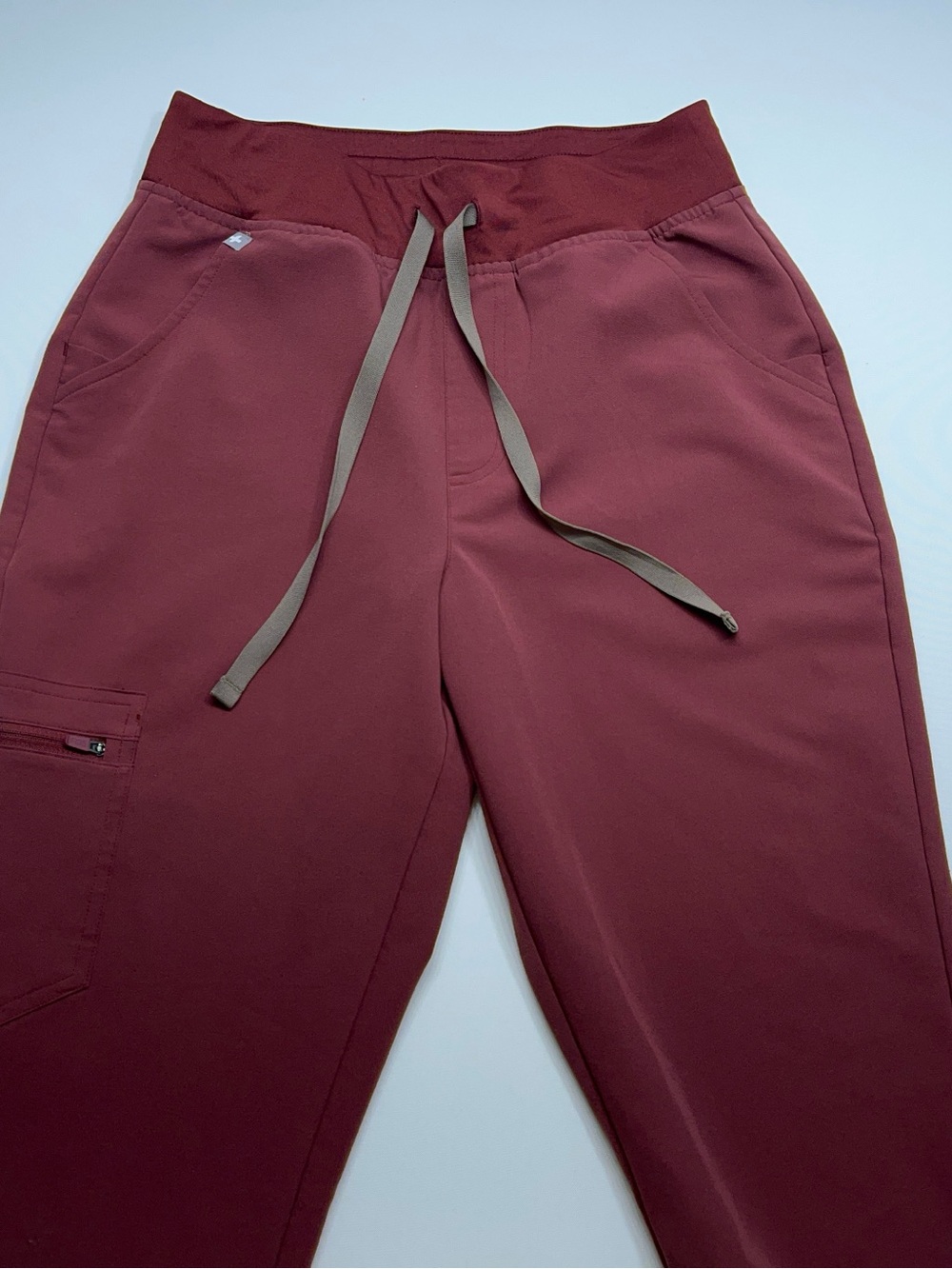 Figs HW Zamora Scrub Pants Womens Small High Waist Blush Burgundy Joggers 29”Ins